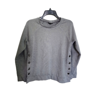 Womans gray trendy sweatshirt, size medium, long sleeve, fashion buttons